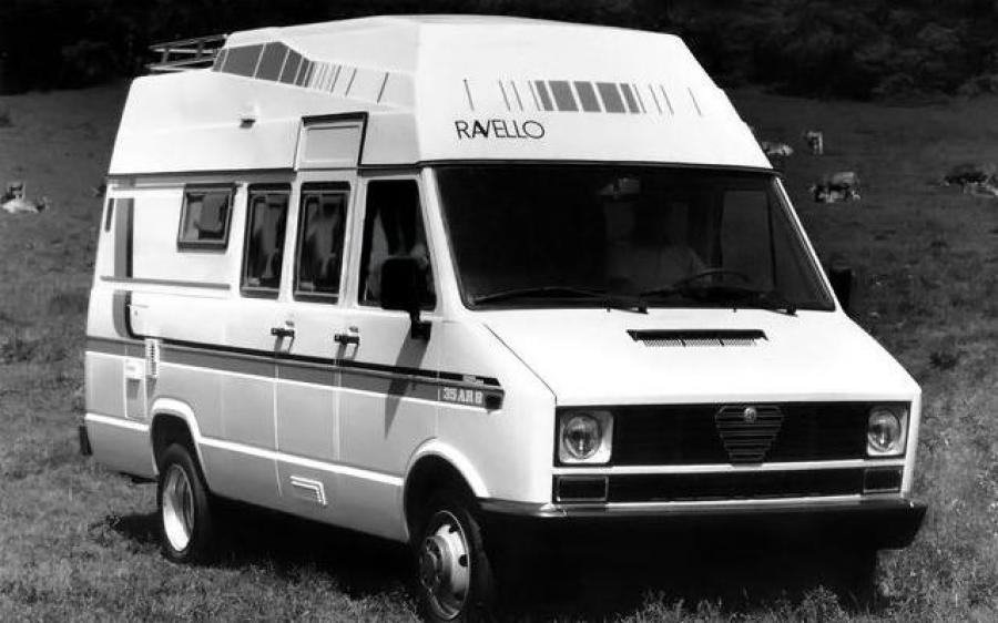 Alfa Romeo 35 AR8 Camper Ravello (280) '1981 - 89